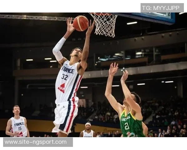 世界杯精彩对决法国队迎战立陶宛队期待激烈比赛与精彩瞬间 世界杯精彩对决法国队迎战立陶宛队期待激烈比赛与精彩瞬间